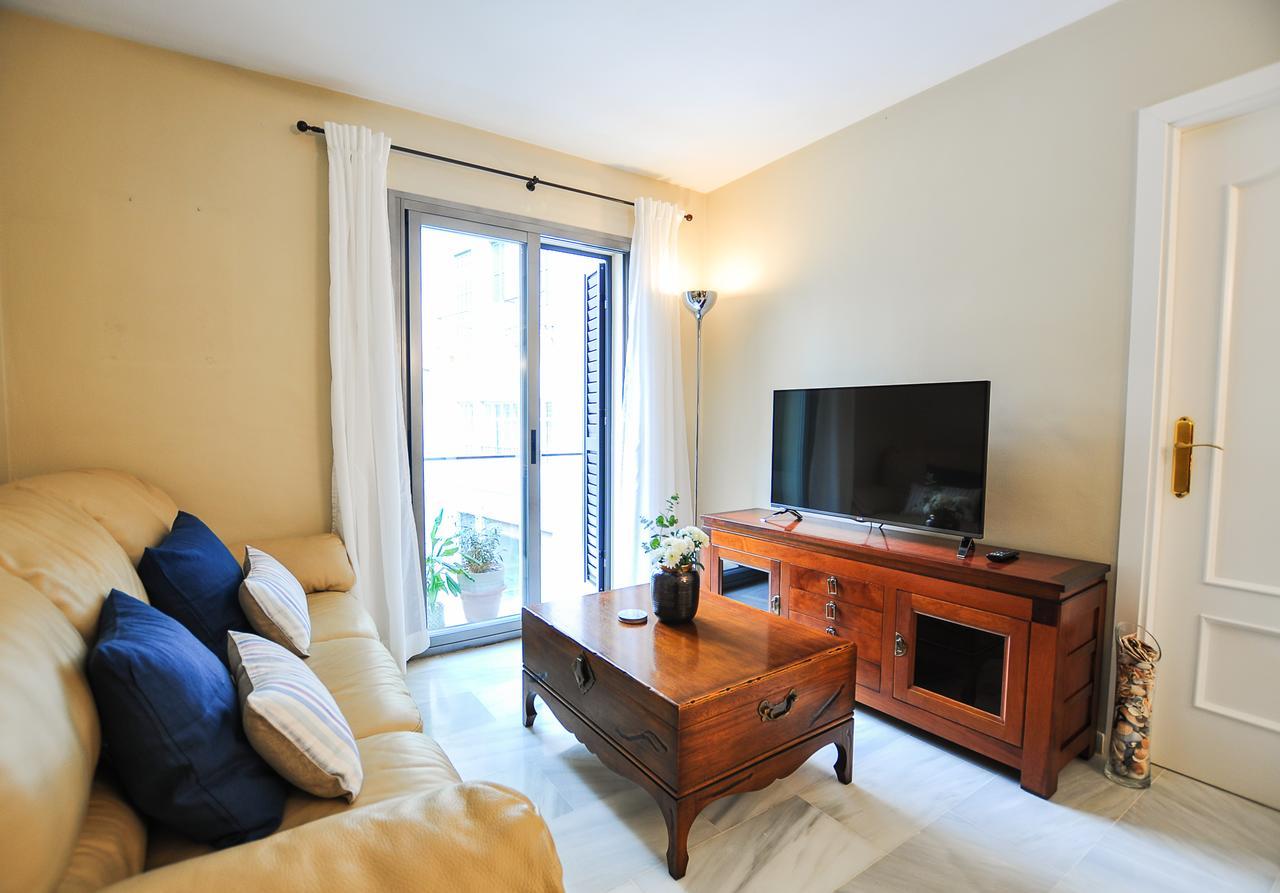 Апартаменти Acogedor Apartamento Junto A Calle Larios By Renthas Малага Екстер'єр фото